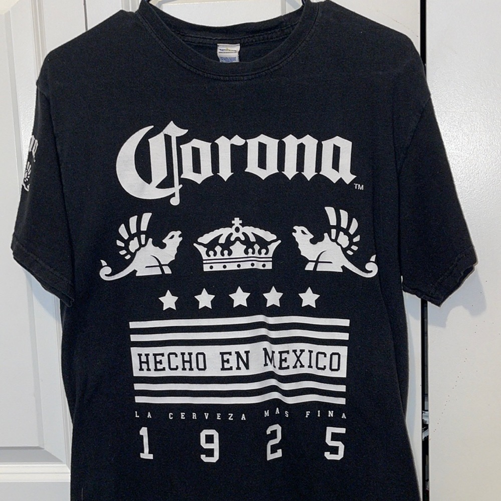 Corona Short Sleeve Black T Shirt